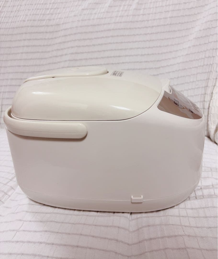 タイガー TIGER マイコン炊飯器 1升炊き ホワイト JBH-B180