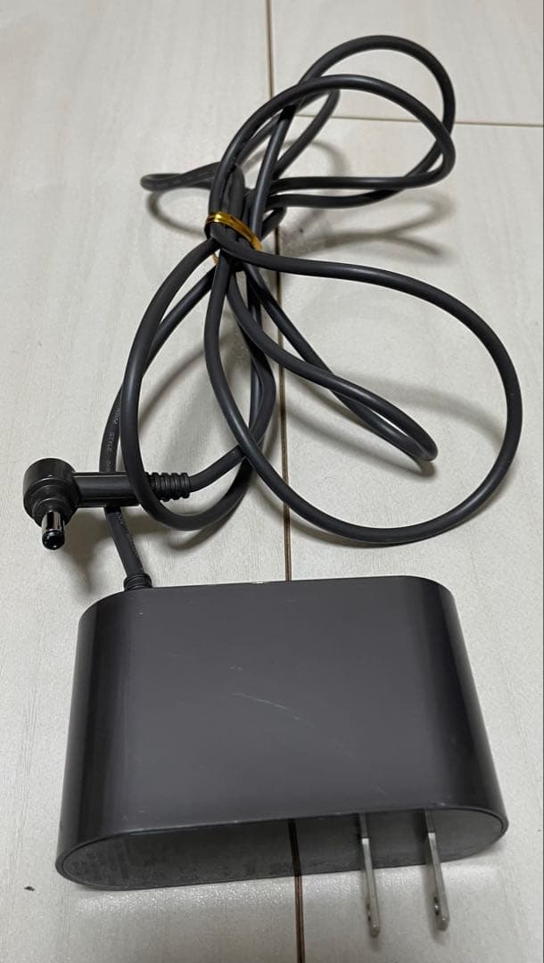 【ジャンク品】ダイソンV10 （SV12コードレスクリーナー）