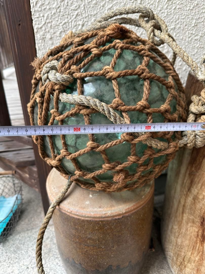 ガラス　浮
