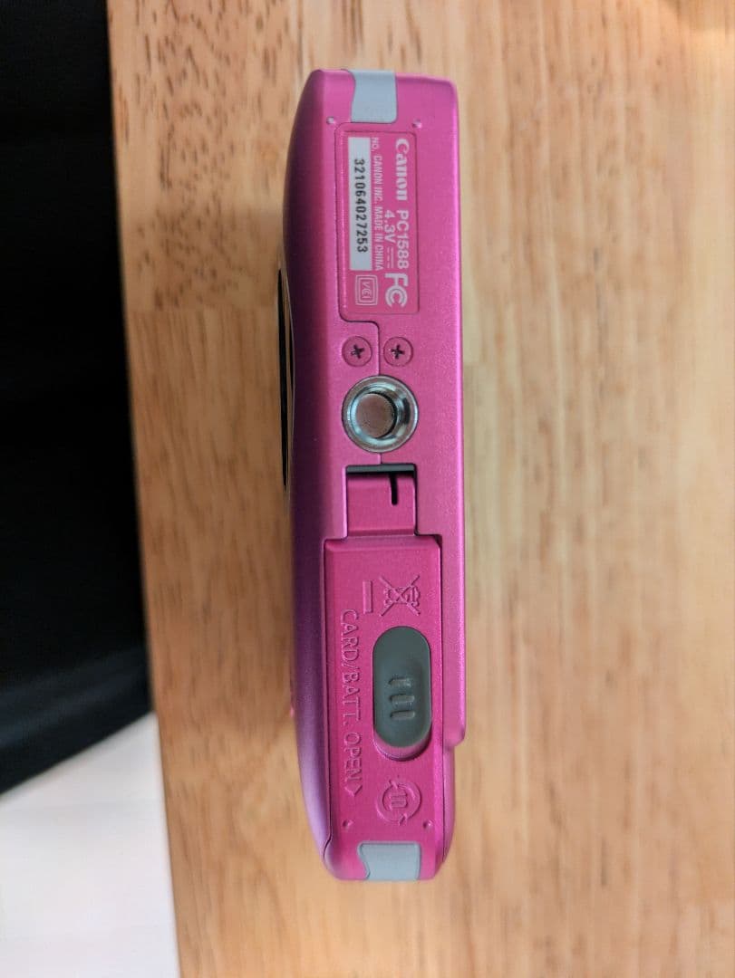 デジタルカメラ Canon IXY 210F