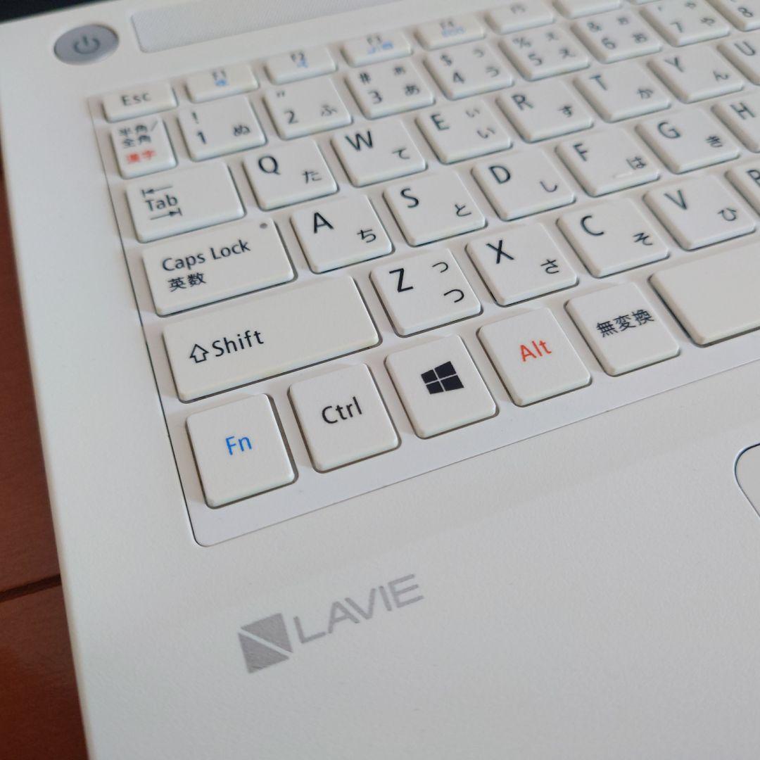 NEC LAVIE✨️ホワイト✨️Win11　SSD256GB　オフィス2021