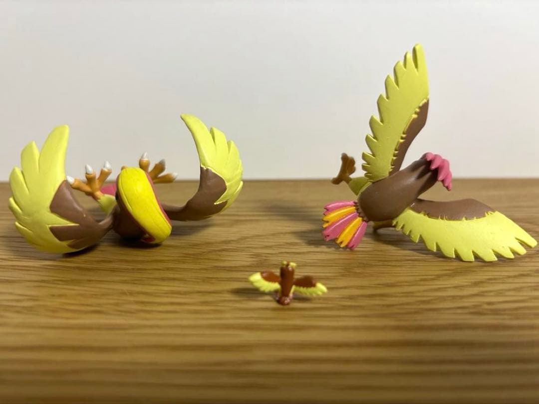 立体ポケモン図鑑　ポッポ　ピジョン　ピジョット　フィギュア