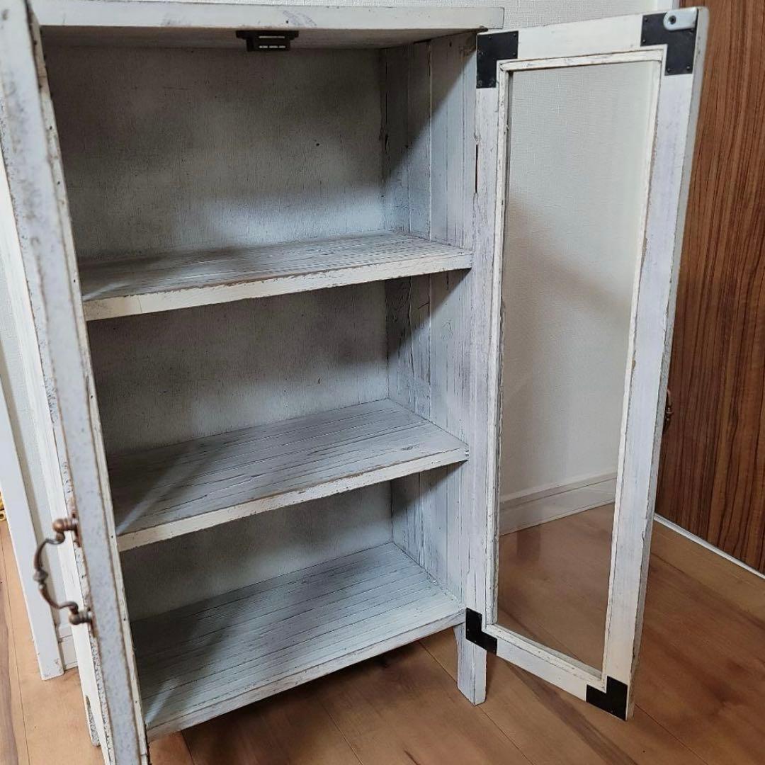 キャビネット　フレンチ　ヴィンテージ　アンティーク　ガラス　棚　飾り棚　シャビー