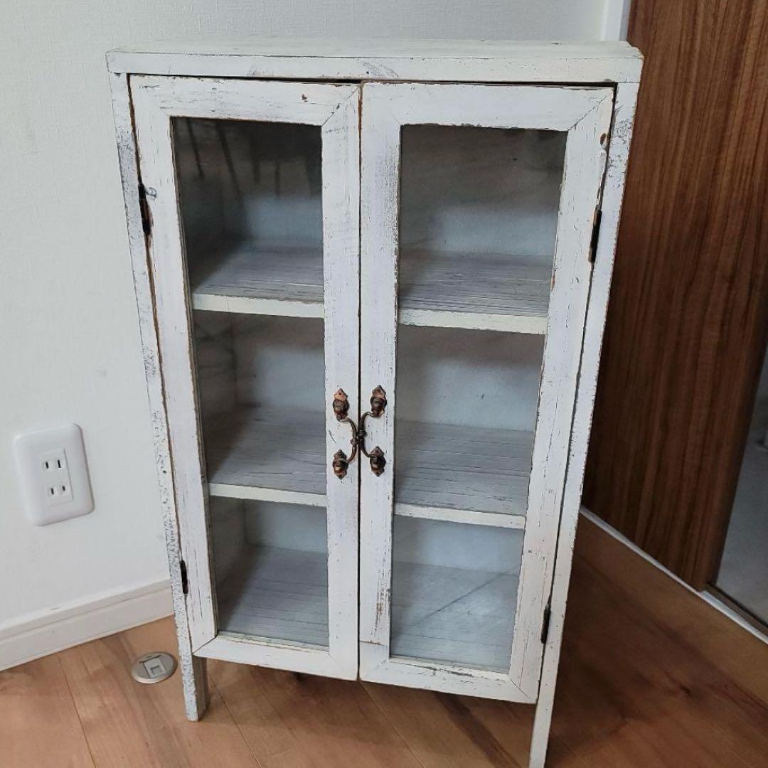 キャビネット　フレンチ　ヴィンテージ　アンティーク　ガラス　棚　飾り棚　シャビー