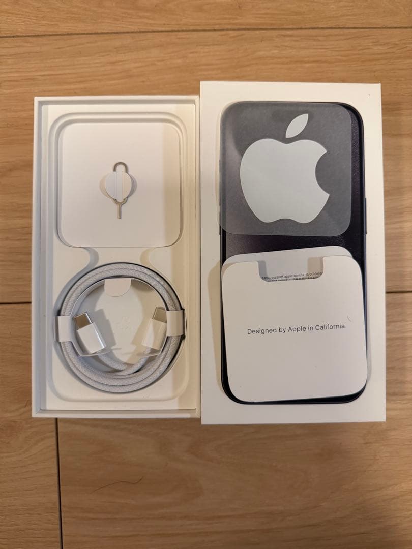 メル)Apple iPhone 15 Pro 128GBブラックチタニウム