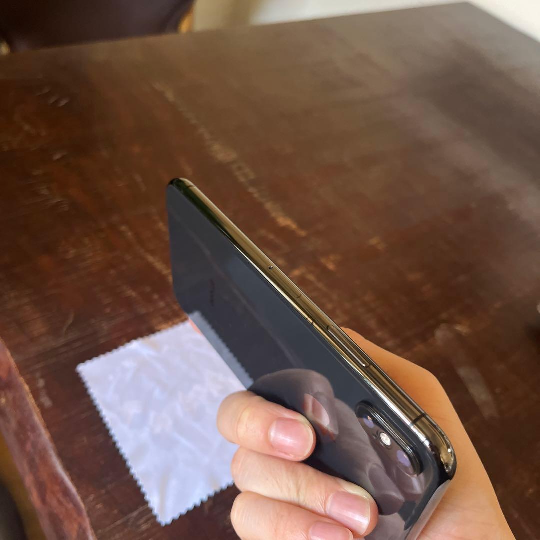 スマートフォン本体 iPhone X 64GB 87%