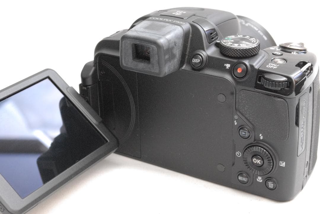 Nikon coolpix P520 （良品）