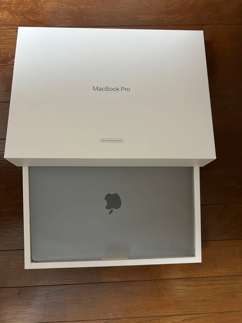 MacBook Pro M1 16G 1TB / moshiカバー付