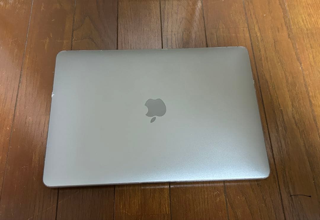 MacBook Pro M1 16G 1TB / moshiカバー付