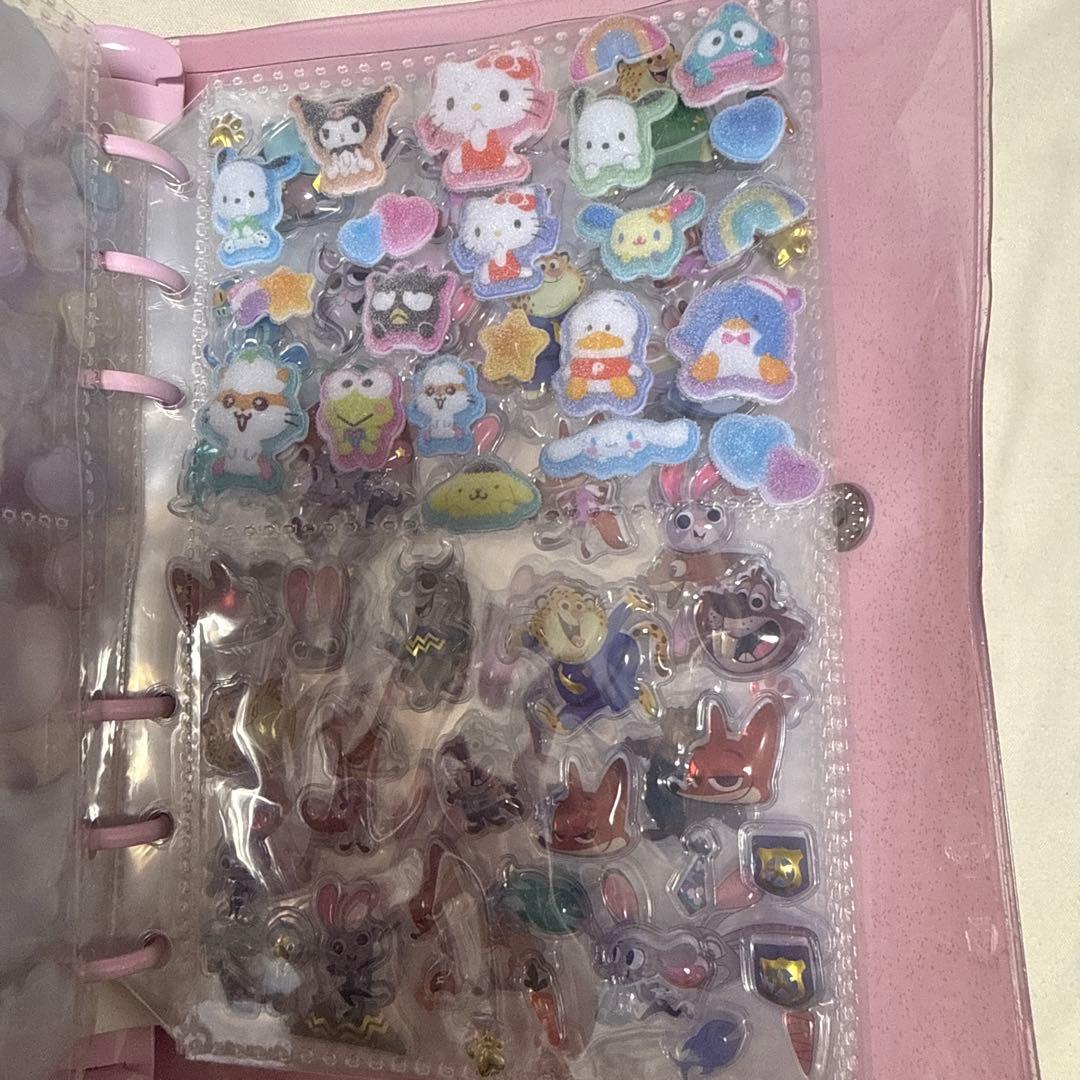 キティちゃんシール帳完成品