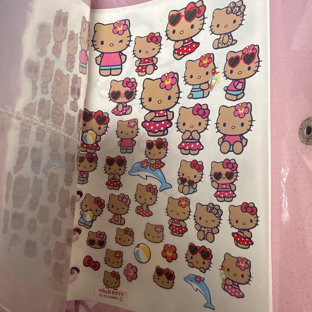 キティちゃんシール帳完成品