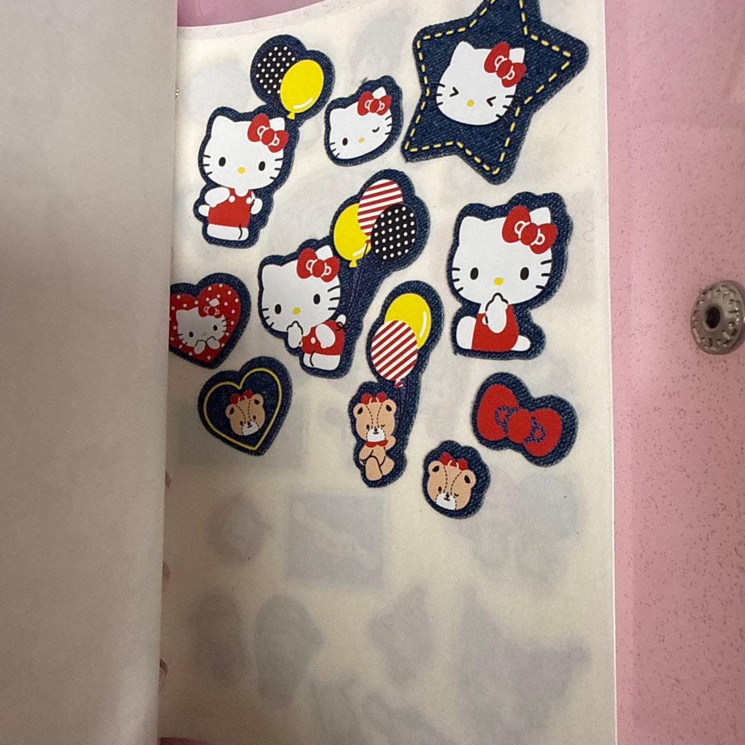 キティちゃんシール帳完成品