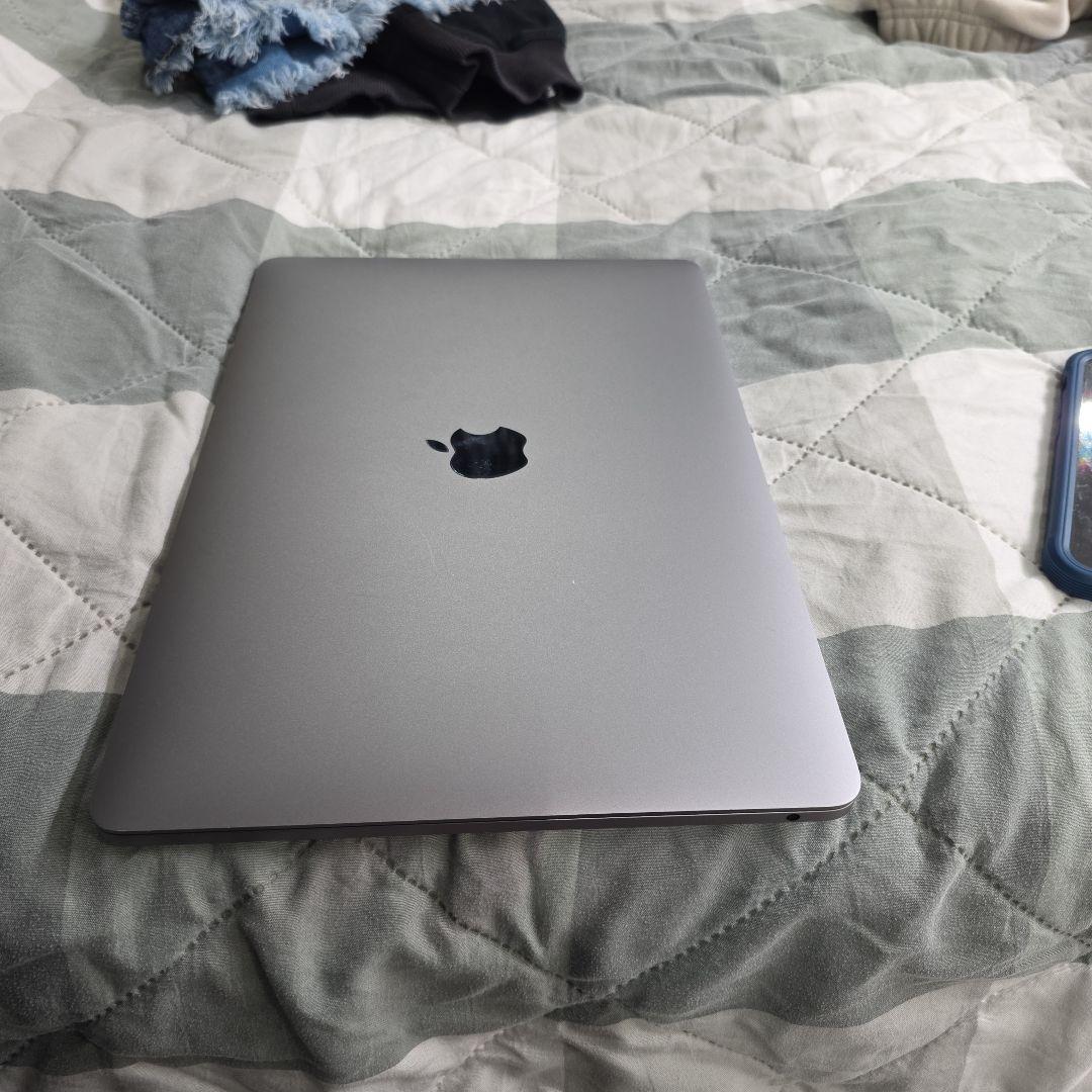 MacBook Pro 13インチ 2019 128gb