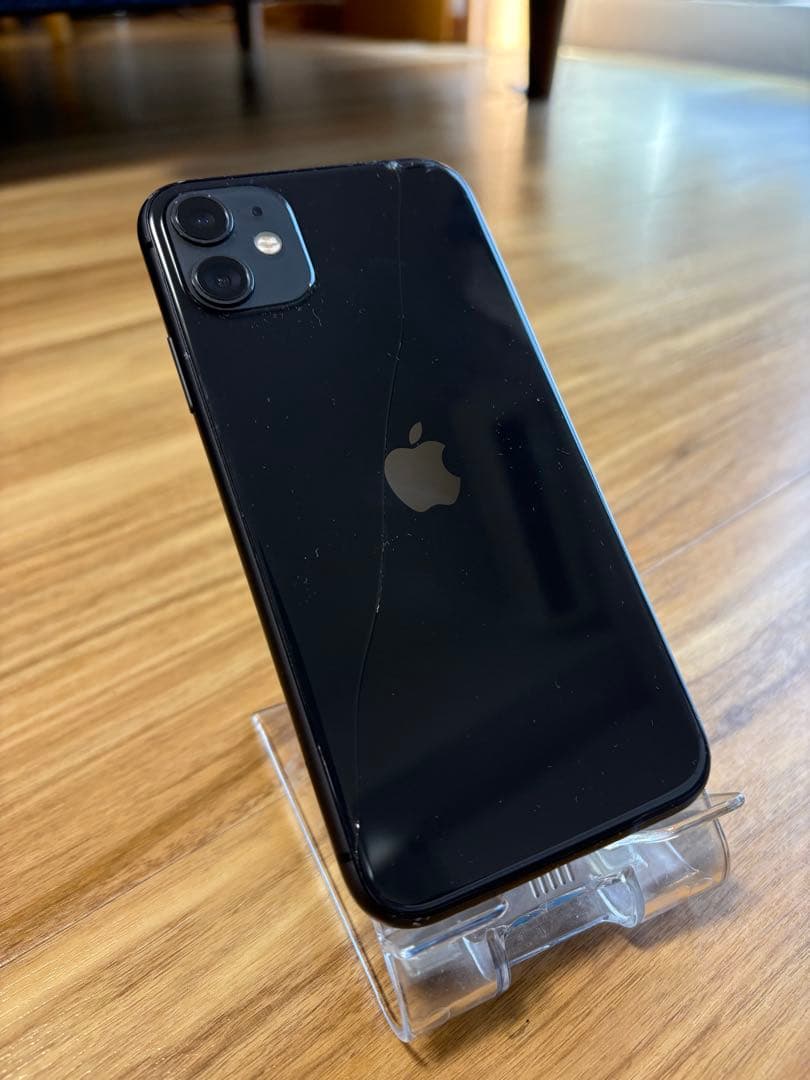 iPhone 11 ブラック 64GB