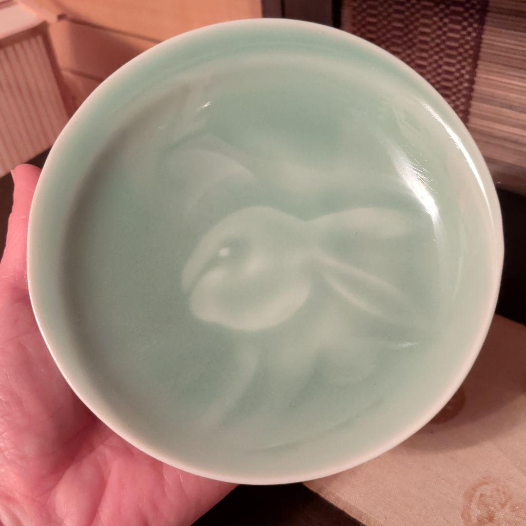 鍋島青磁 月兎変型皿