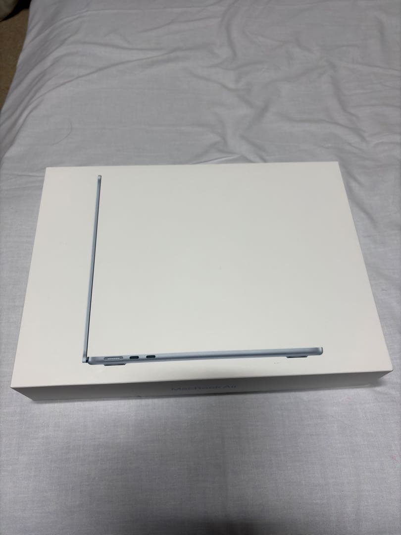 MacBook Air M5 スカイブルー
