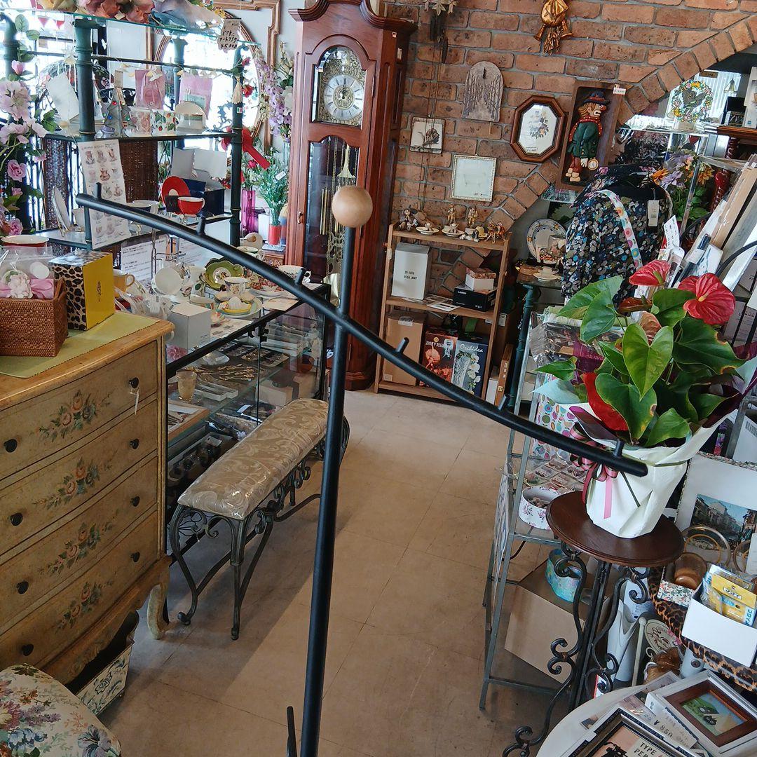WORKS ブラック金属製コートラック 工芸社