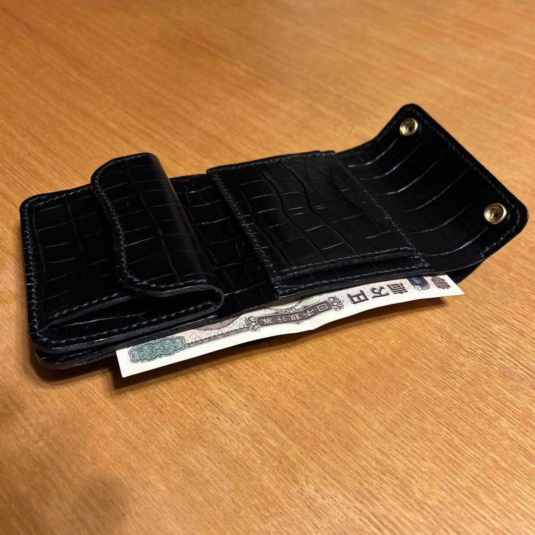 牛革クロコ型押し　ミドル財布 三つ折り　トラッカーウォレット