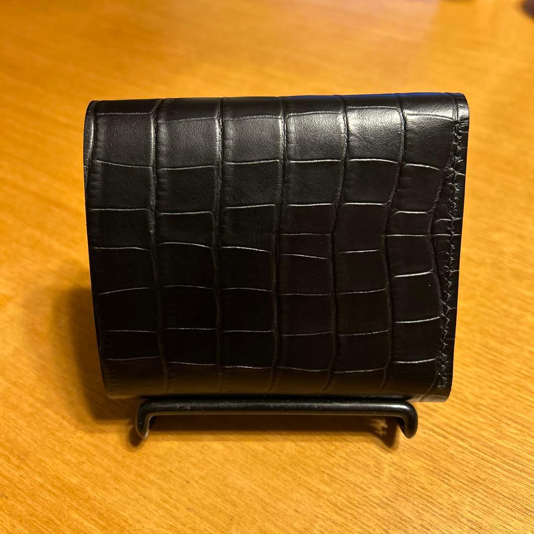 牛革クロコ型押し　ミドル財布 三つ折り　トラッカーウォレット