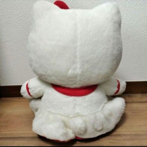 サンリオ レトロ ハローキティ 大きなぬいぐるみ