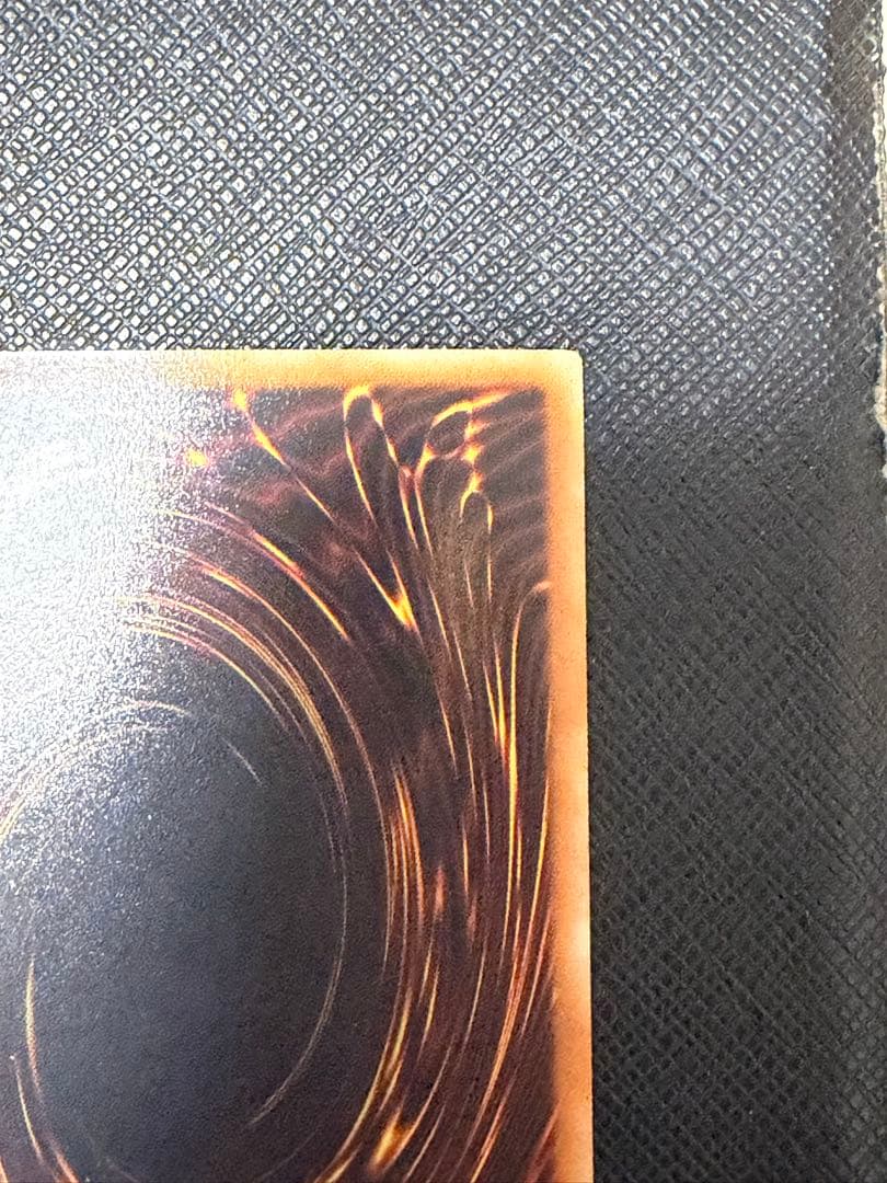 遊戯王　ブラックローズドラゴン　ホログラフィックレア