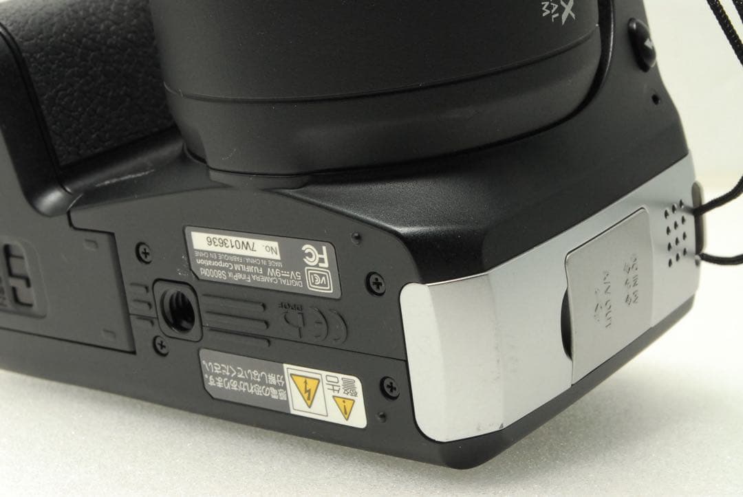 FUJIFILM FinePix S8000fd❤️スマホ転送 ブラック コンデジ
