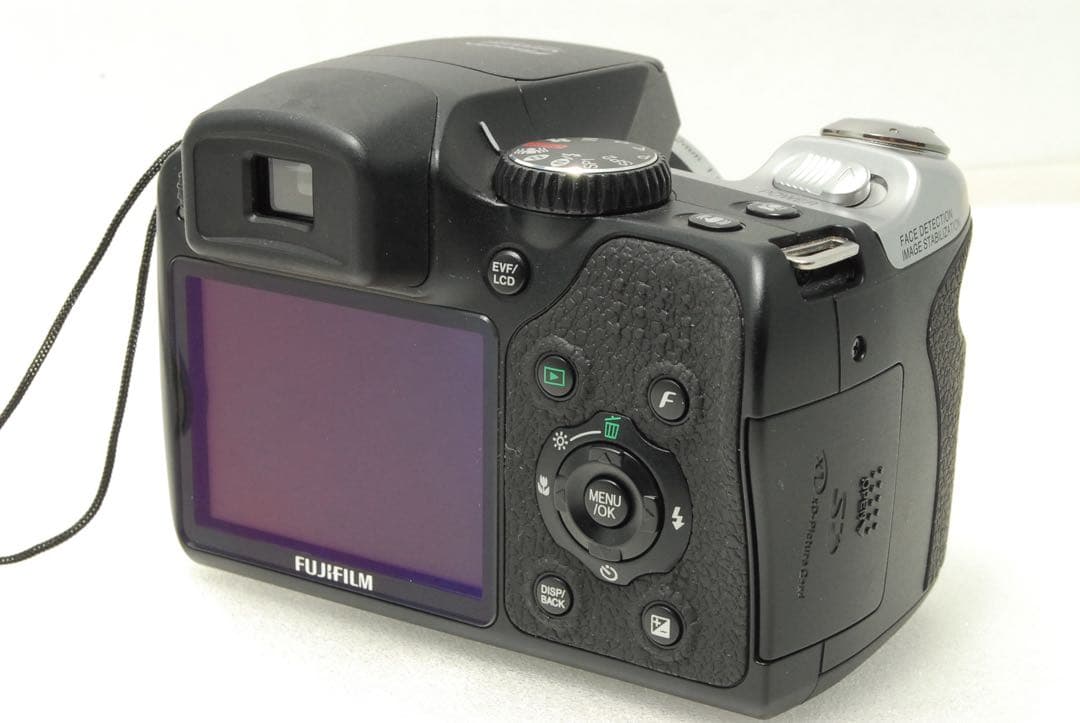 FUJIFILM FinePix S8000fd❤️スマホ転送 ブラック コンデジ