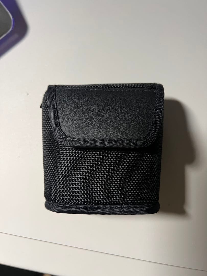 Canon EF-S 24mm f/2.8 STM レンズ + レンズケース付き