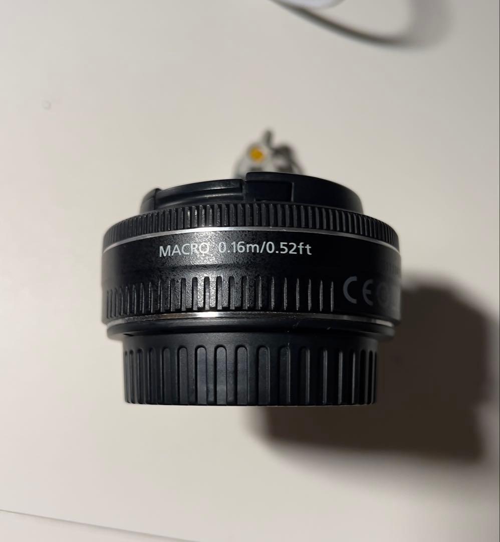 Canon EF-S 24mm f/2.8 STM レンズ + レンズケース付き