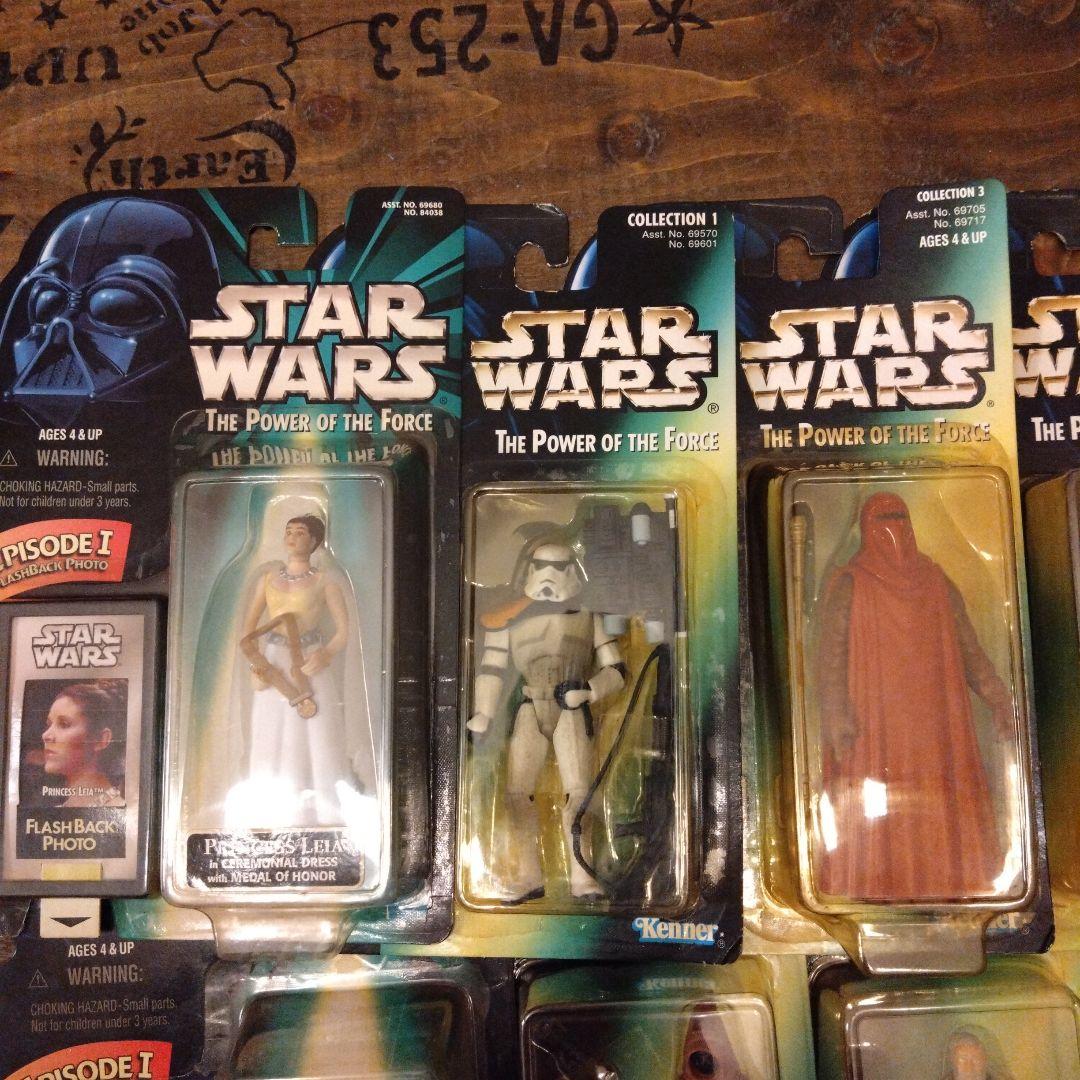 Star Wars　スター・ウォーズ、フィギュアセット 24体