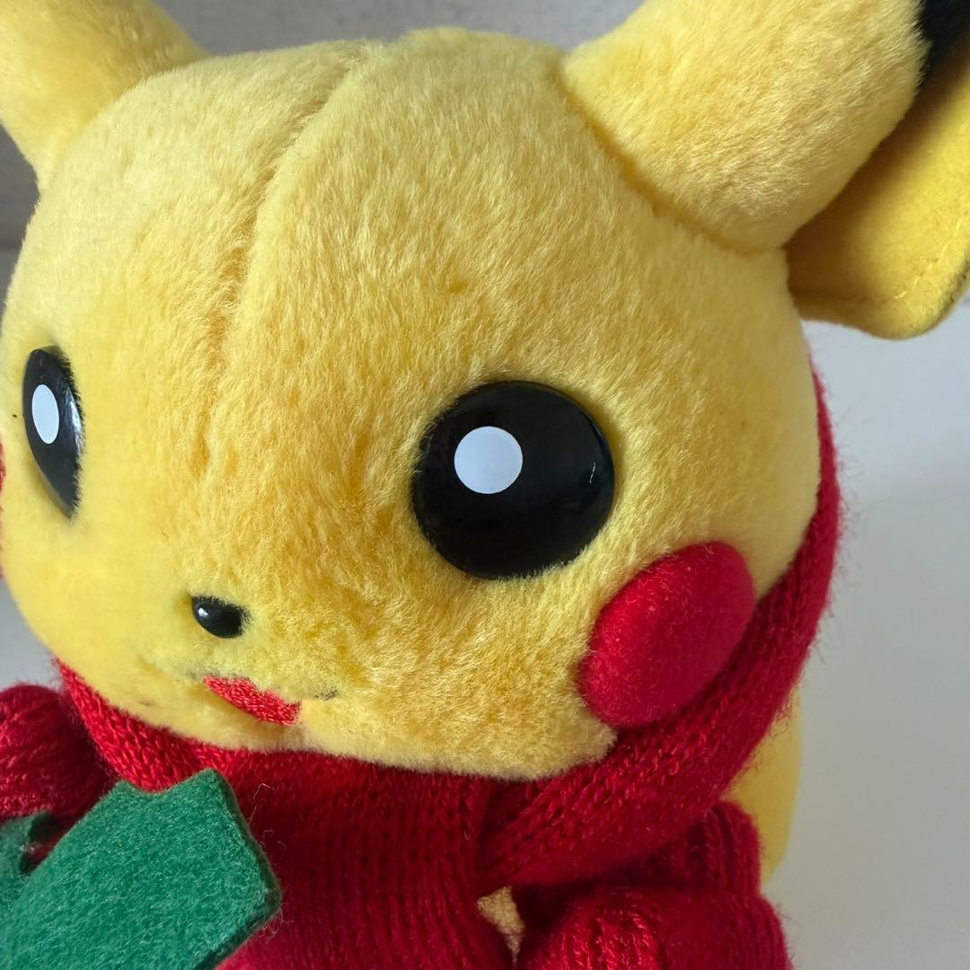 ピカチュウ サンタ ぬいぐるみ マフラー 手袋 ヒイラギの葉 ポケモン