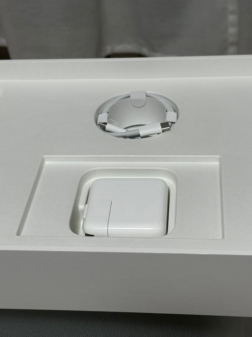MacBook Air M1 2020、8GB、256GB