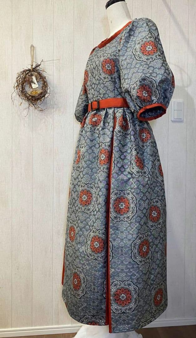 村山大島紬のパフスリーブワンピース