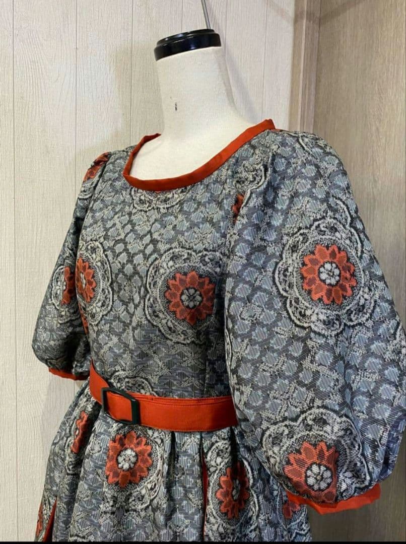 村山大島紬のパフスリーブワンピース