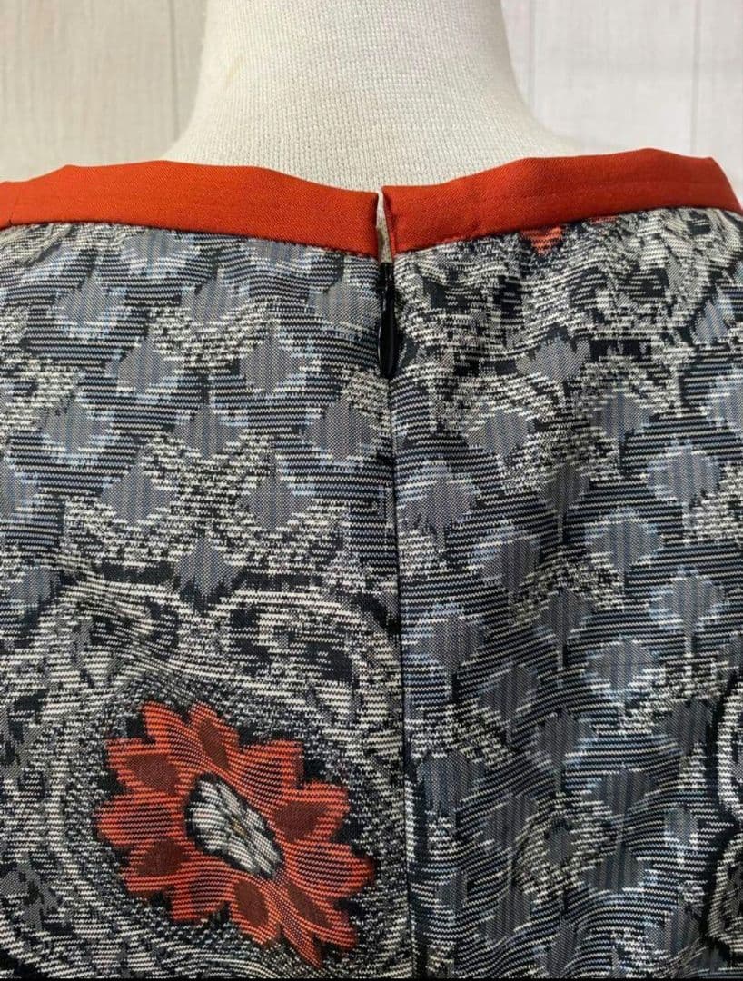 村山大島紬のパフスリーブワンピース