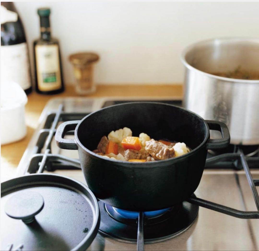 無印良品 鉄ダッチオーブン20cm