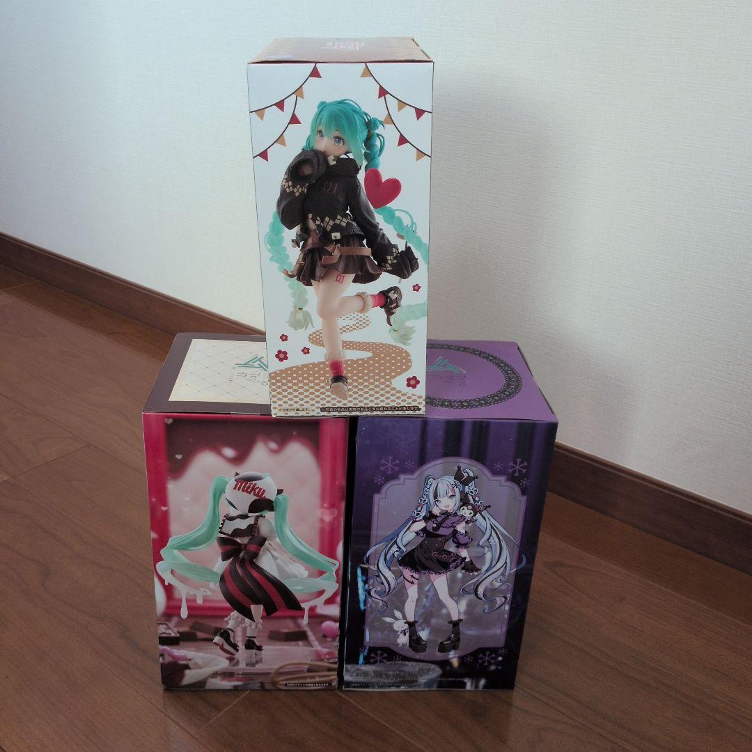 【新品未開封】初音ミク　チロルチョコ×FashionOutdoor×雪ミククロミ