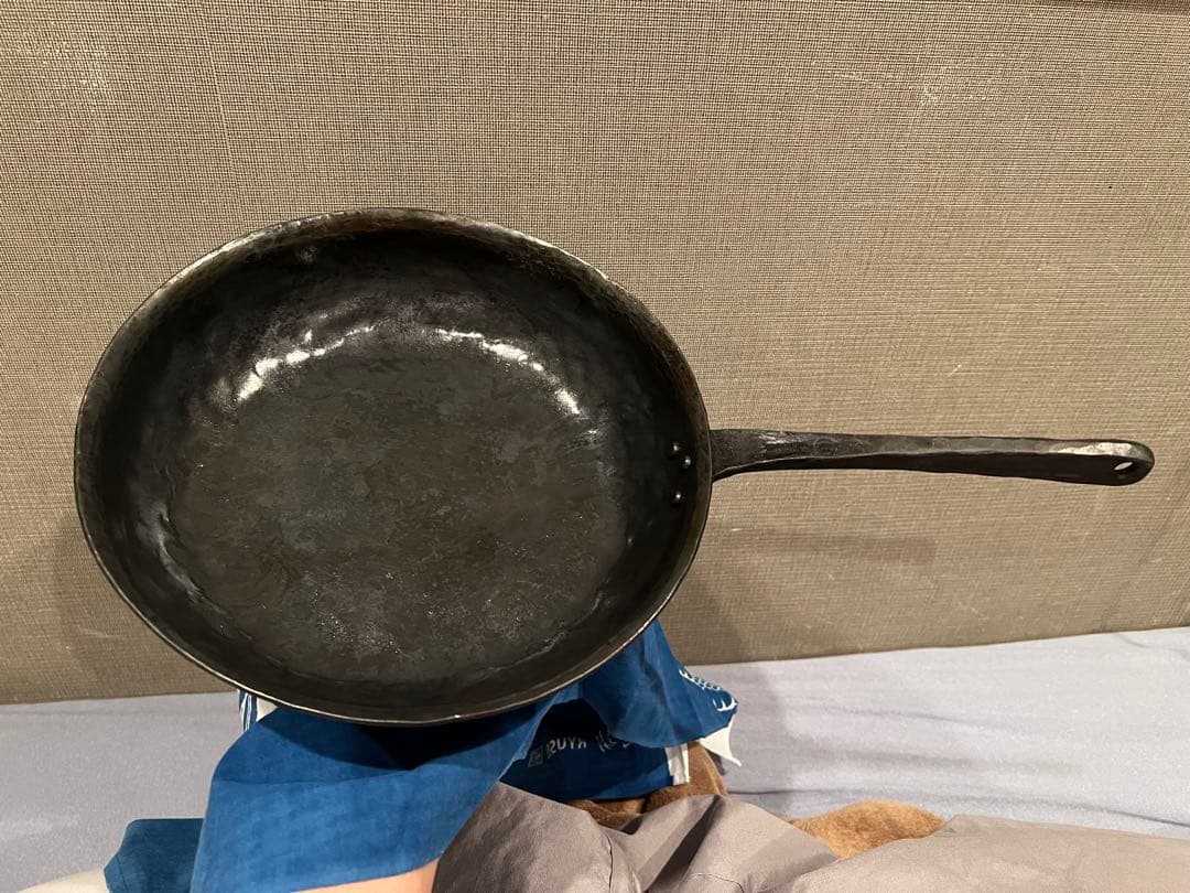 クランク鍛造フライパン