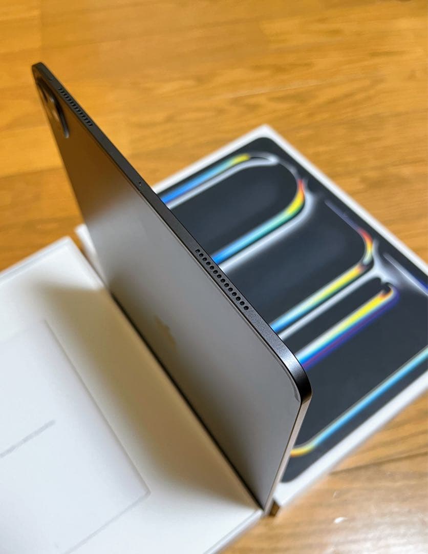 iPad Pro M4チップ　13インチ 512GB バッテリー100%