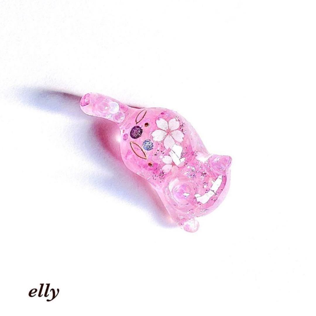 【ゆきゆっきー❄様】1180.天然石　琉球ガラス　桜　おすわり猫　キーホルダー