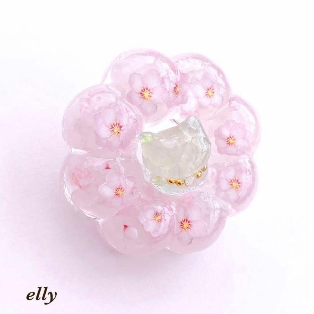 【ゆきゆっきー❄様】1180.天然石　琉球ガラス　桜　おすわり猫　キーホルダー