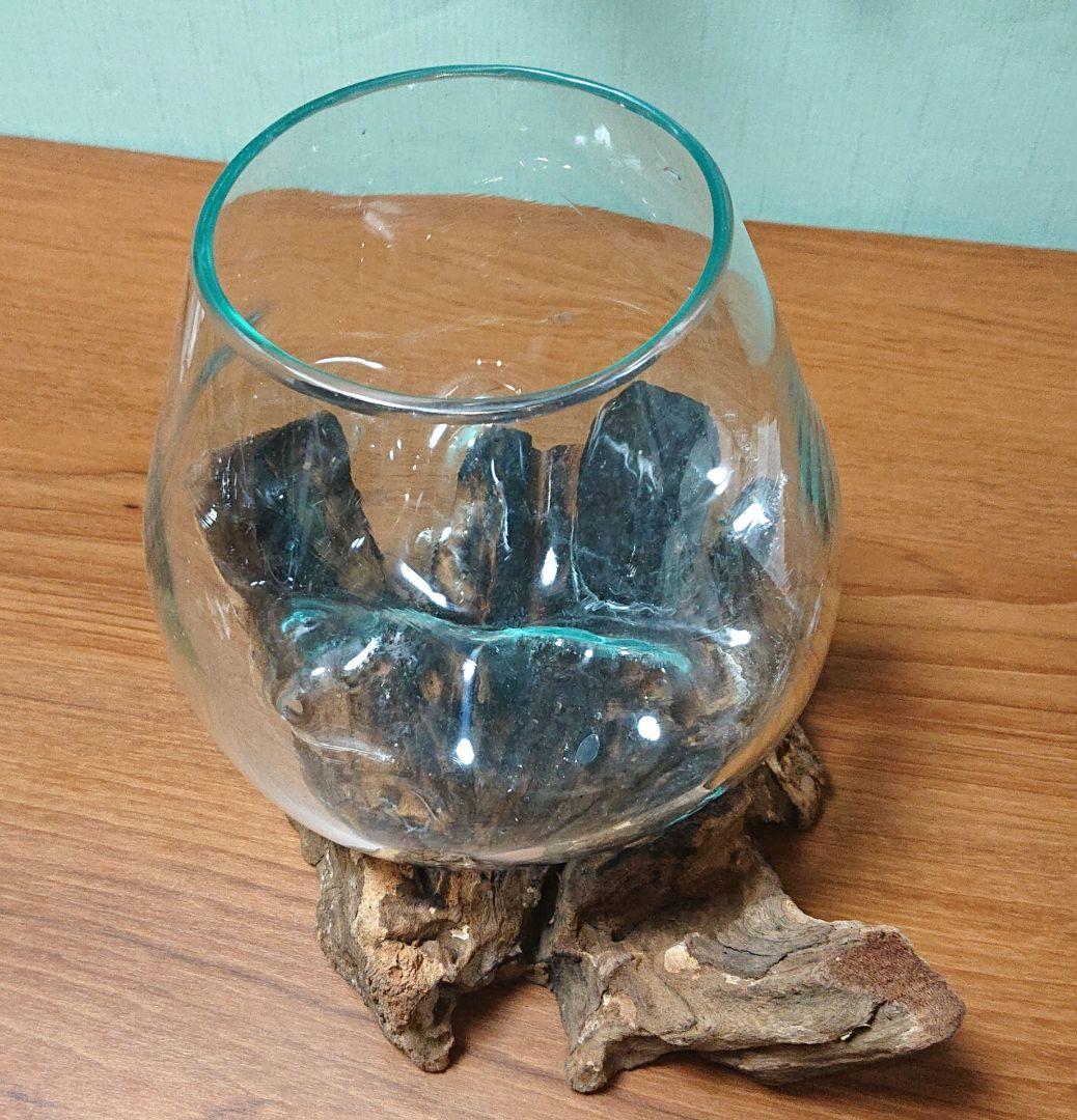 カフェ、喫茶店におすすめ！激レアハンドメイド花瓶ガラス木台セット金魚鉢水槽新品①
