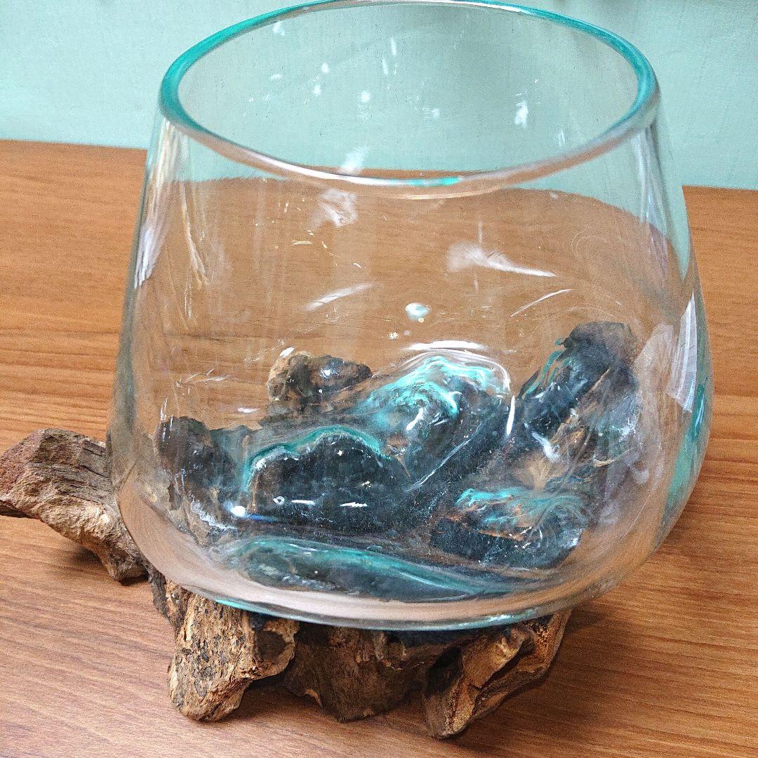 カフェ、喫茶店におすすめ！激レアハンドメイド花瓶ガラス木台セット金魚鉢水槽新品①