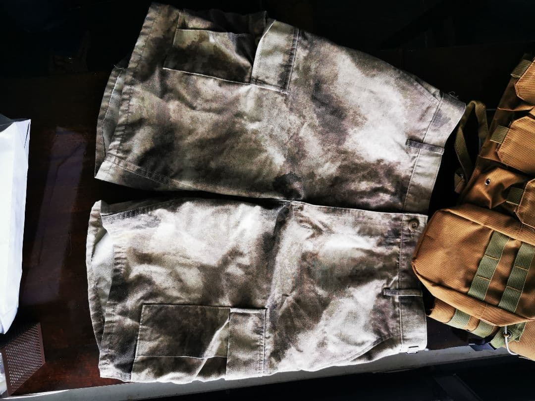 PROPPER 戦闘服上下、キャップ、ハーフパンツ、ベスト（無メーカー）付き