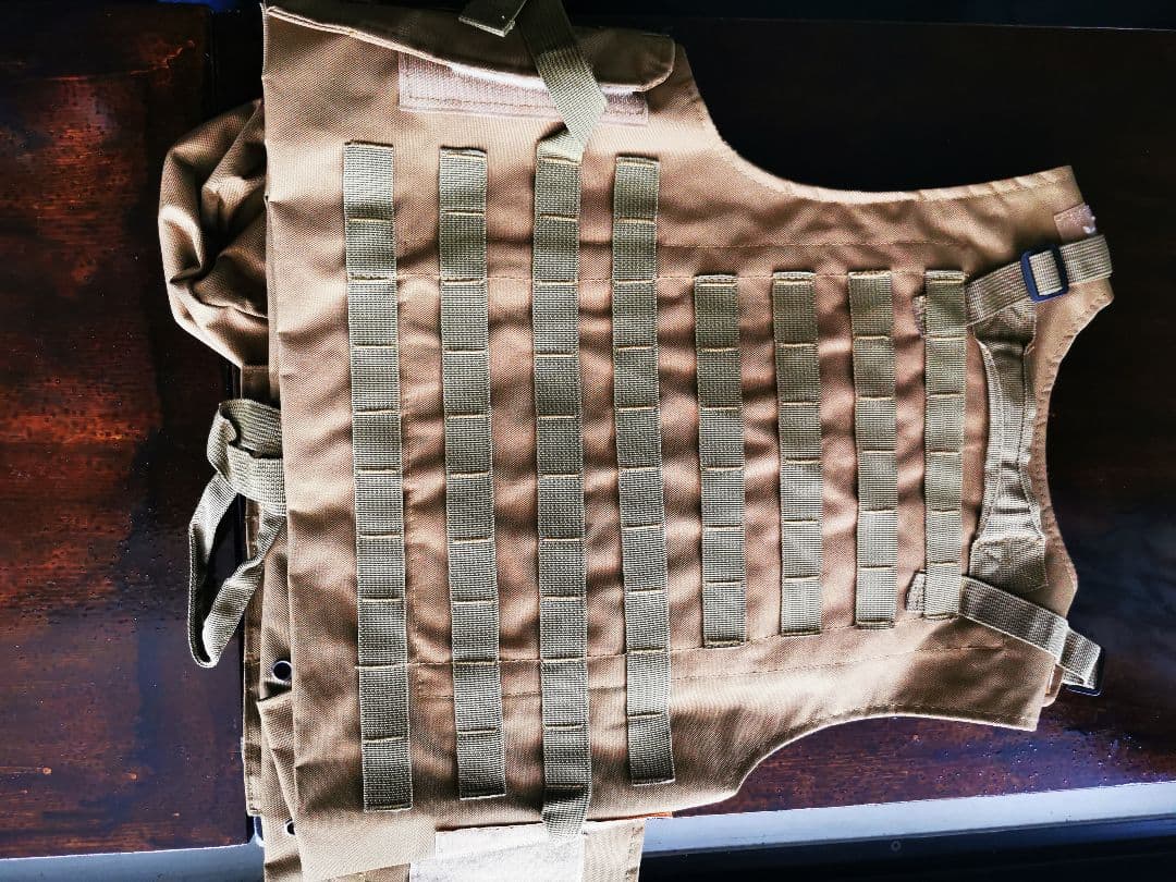 PROPPER 戦闘服上下、キャップ、ハーフパンツ、ベスト（無メーカー）付き