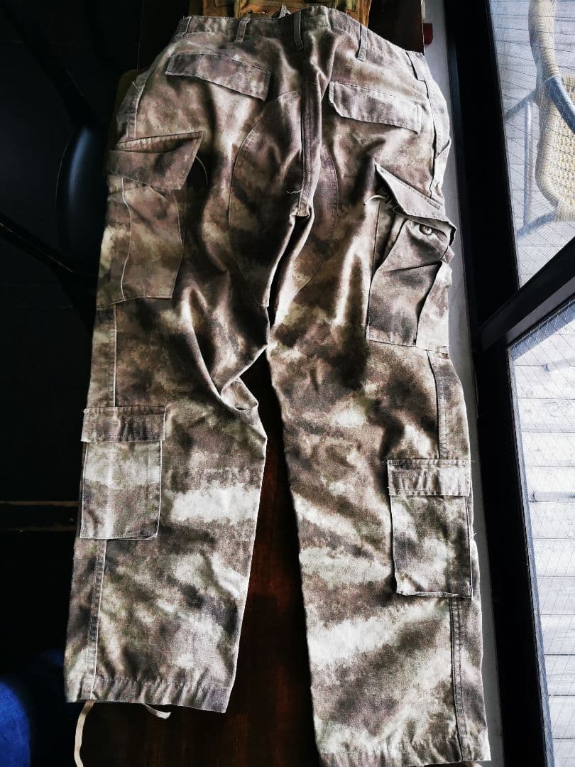 PROPPER 戦闘服上下、キャップ、ハーフパンツ、ベスト（無メーカー）付き