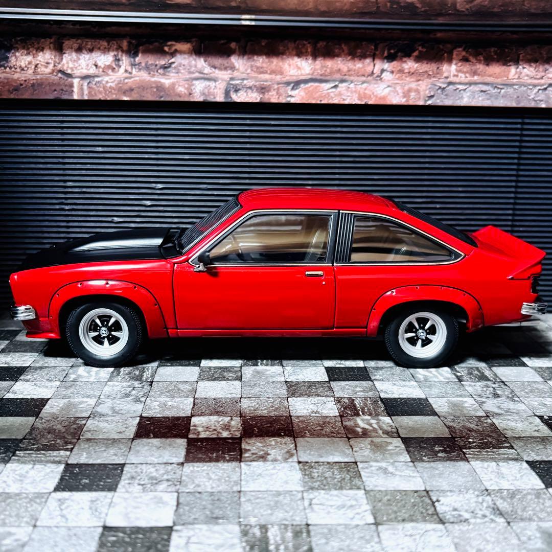 国内未入荷 1/18 AUTOart ホールデン LX トラーナ SS A9X