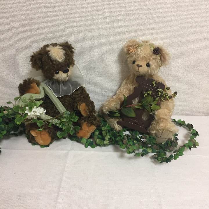 ハンドメイド☆テディベア作家の作品☆ハープを持ったベア2体セット☆楽器を持つベア