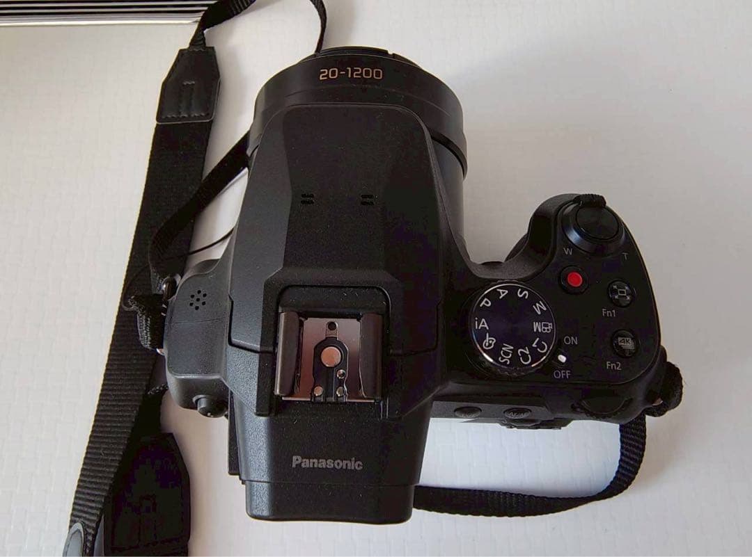 【美品】Panasonic LUMIX DC-FZ85D 4K デジタルカメラ