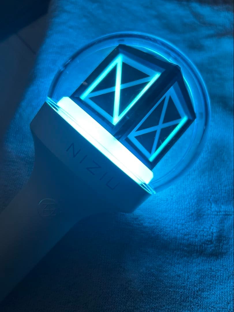 即日発送◎ NiziU 公式ペンライト OFFICIAL LIGHT STICK